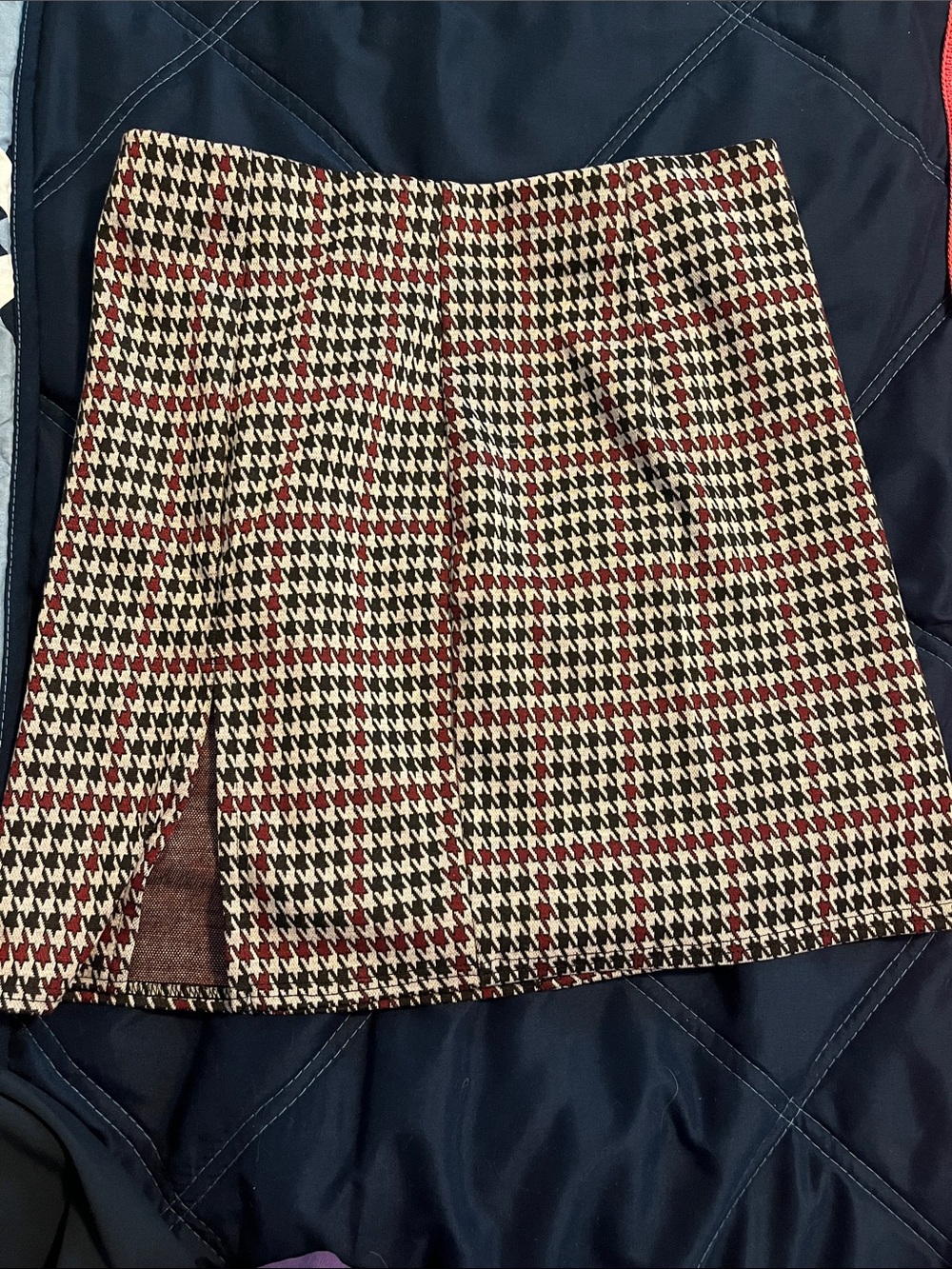 Houndstooth Mini Skirt with Front Slit in Cream, Black & Red
